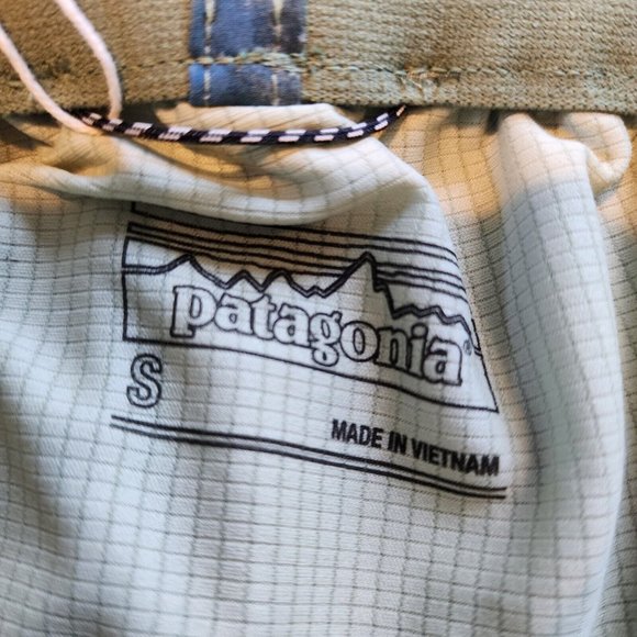 Patagonia Men's Small Multi Trails Shorts 8” Lands and Waters Sedge Green - NEW - Picture 10 of 12